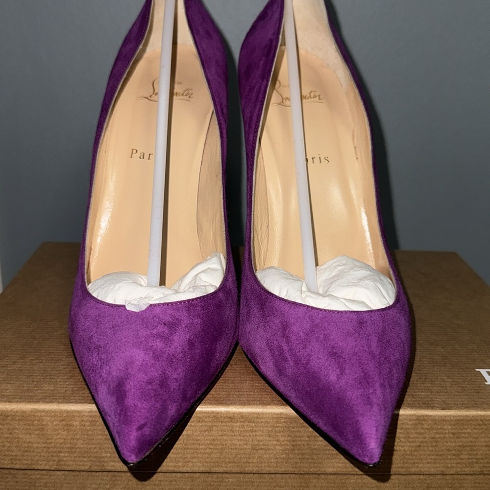 NEVER WORN OUTSIDE Christian Louboutin Purple Suede Pigalle Follies 100mm Pumps - Picture 5 of 9
